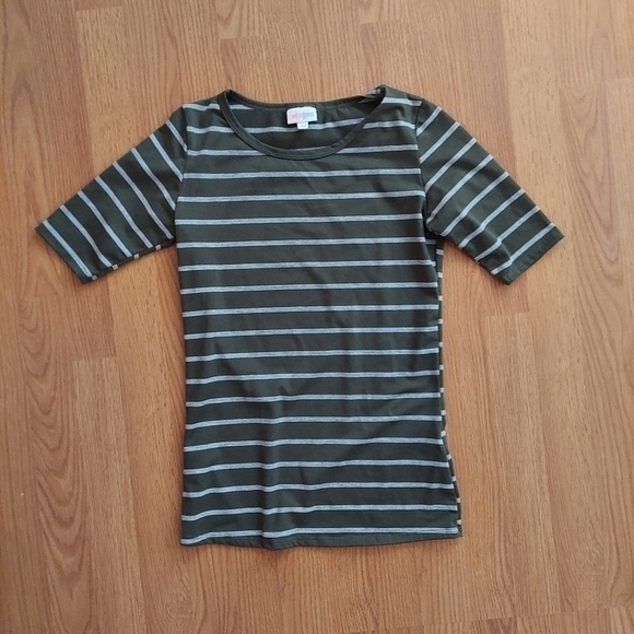 LuLaRoe green striped half sleeve tee t-shirt Sz XS - Picture 1 of 7